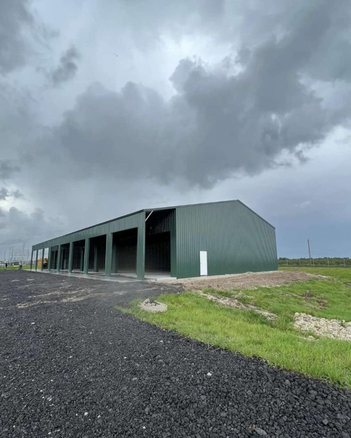 Metal Warehouse Building